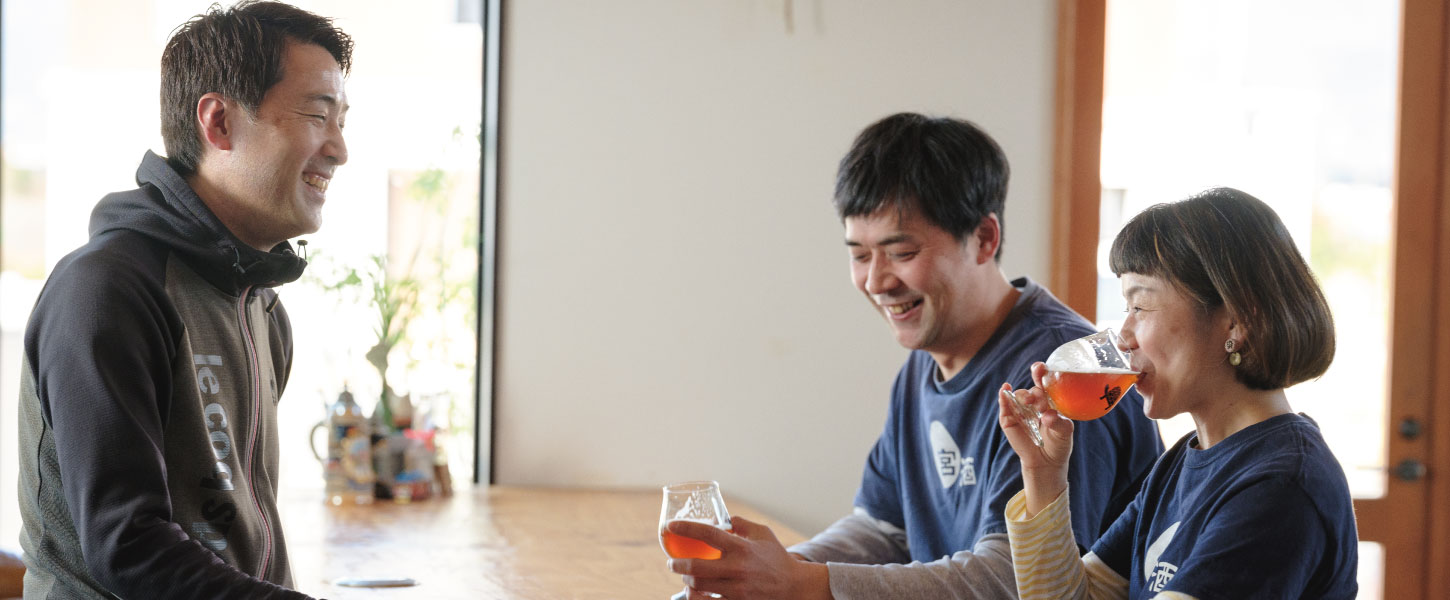 ふるさと納税 018-14お茶を使ったクラフトビール「HANOCHA（はのちゃ）」煎茶ゴールデンエール（330ml×6本） 神奈川県秦野市